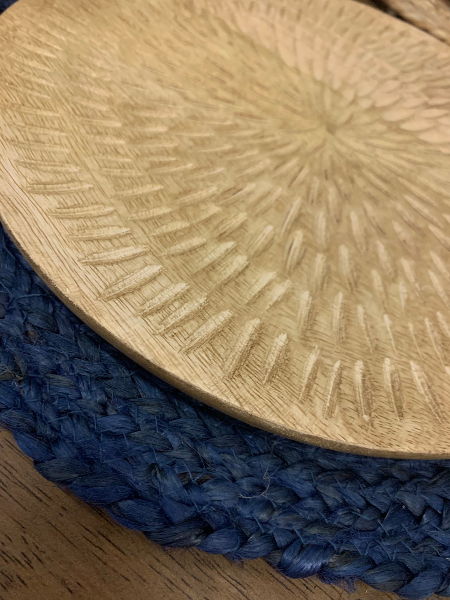 Mango Wood Decorative Plate